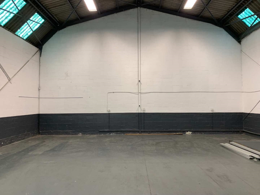 To Let commercial Property for Rent in Parow East Western Cape